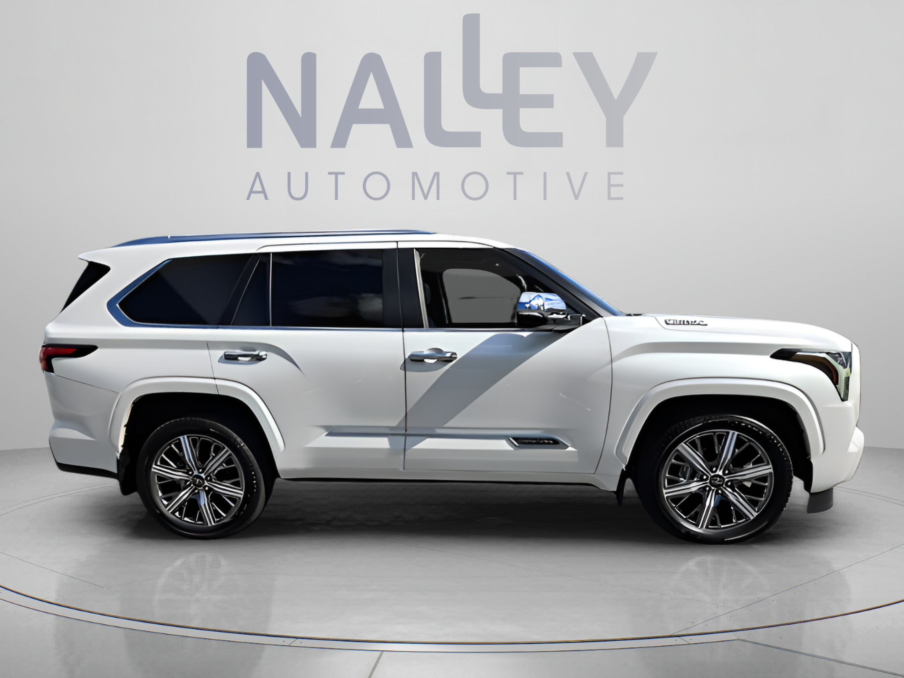 Used 2026 Toyota Sequoia Capstone AWD/4WD image 6
