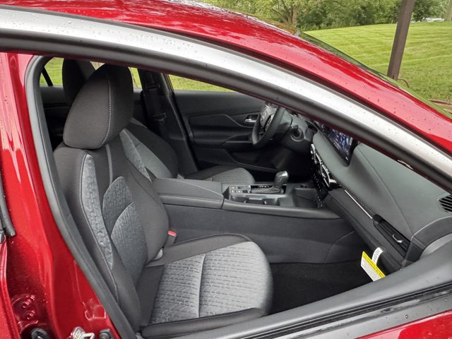 New 2026 Nissan Sentra SV w/ SV Convenience Package FWD image 7