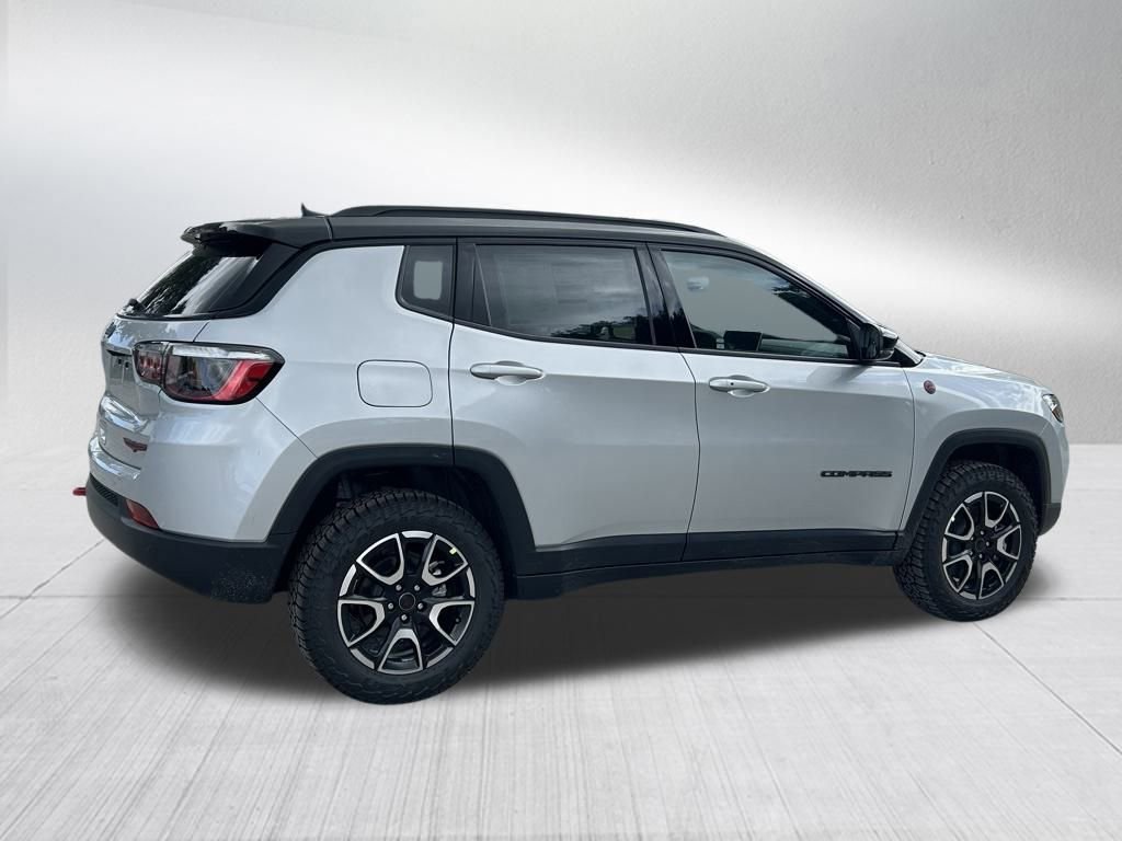 New 2026 Jeep Compass Trailhawk image 5