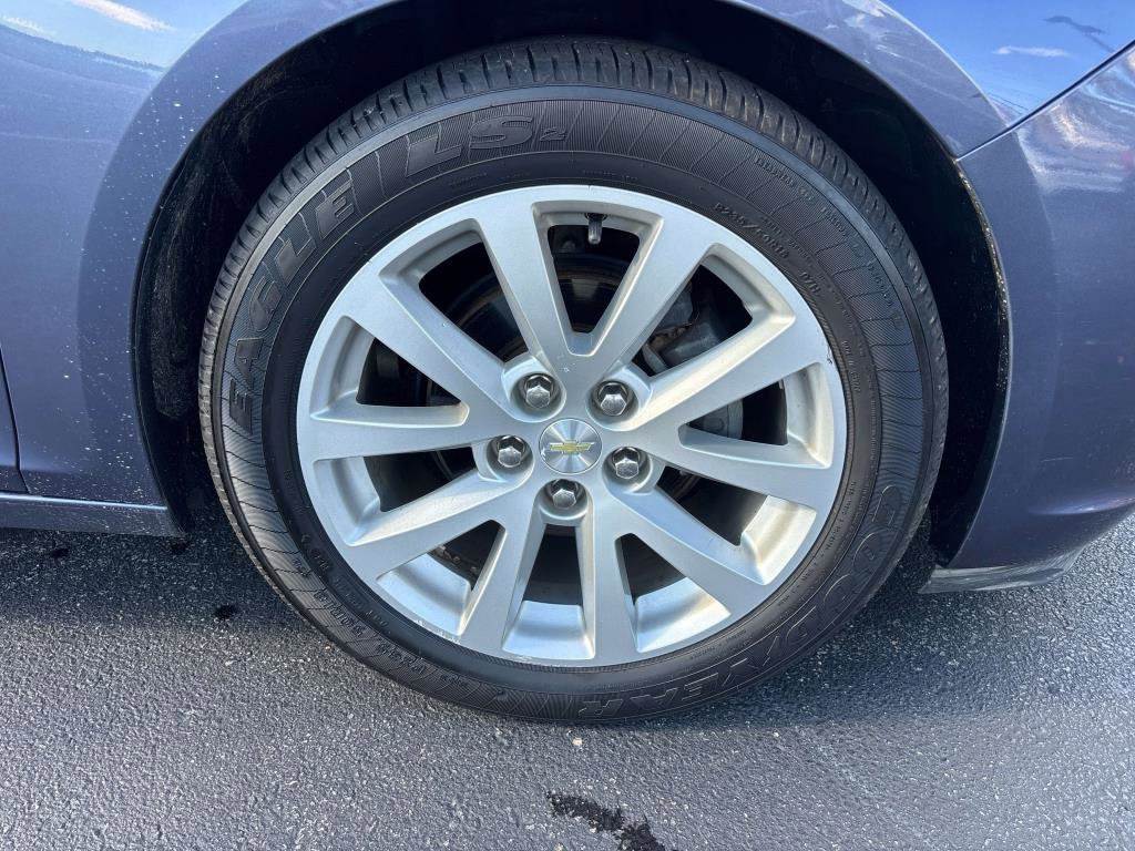 Used 2013 Chevrolet Malibu LT image 32
