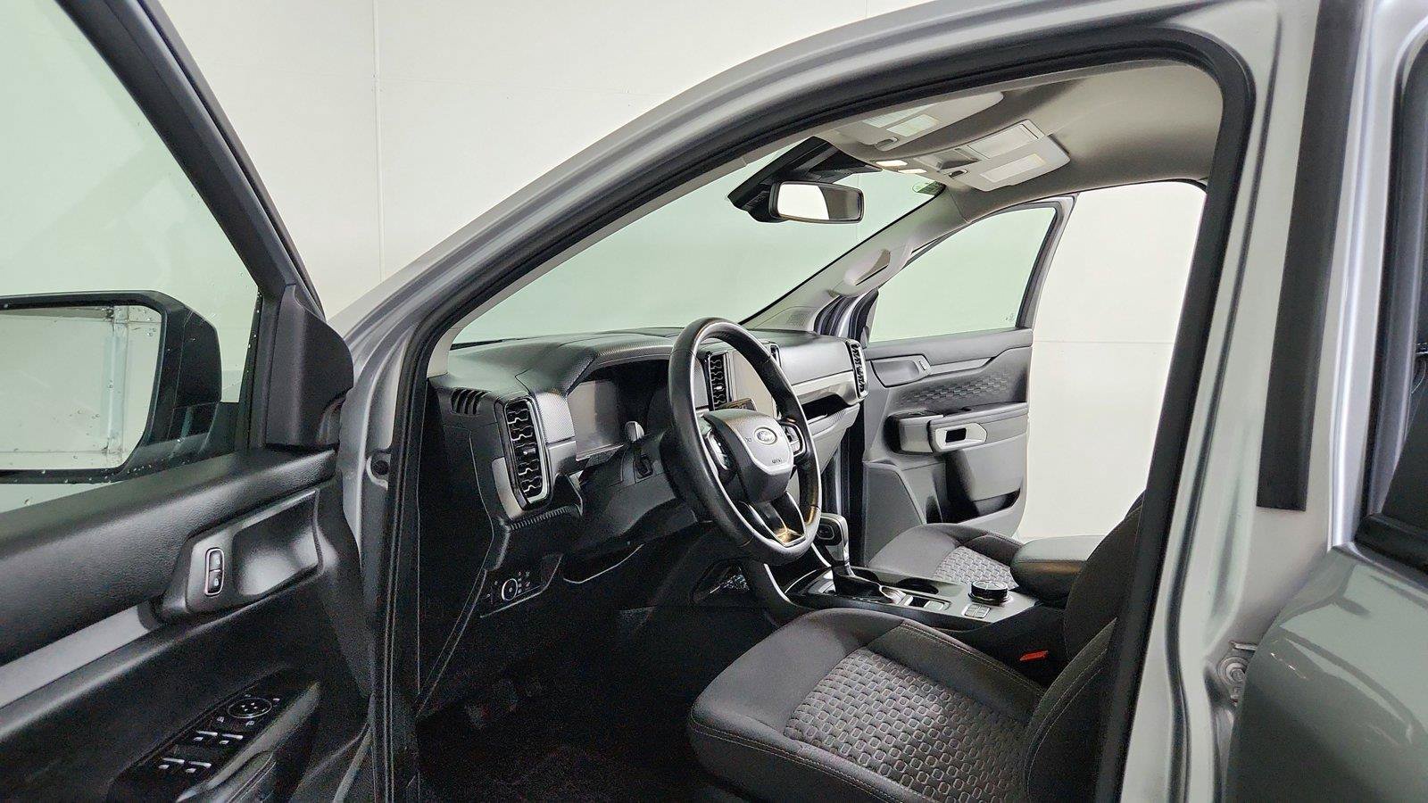Used 2024 Ford Ranger XLT AWD/4WD image 17