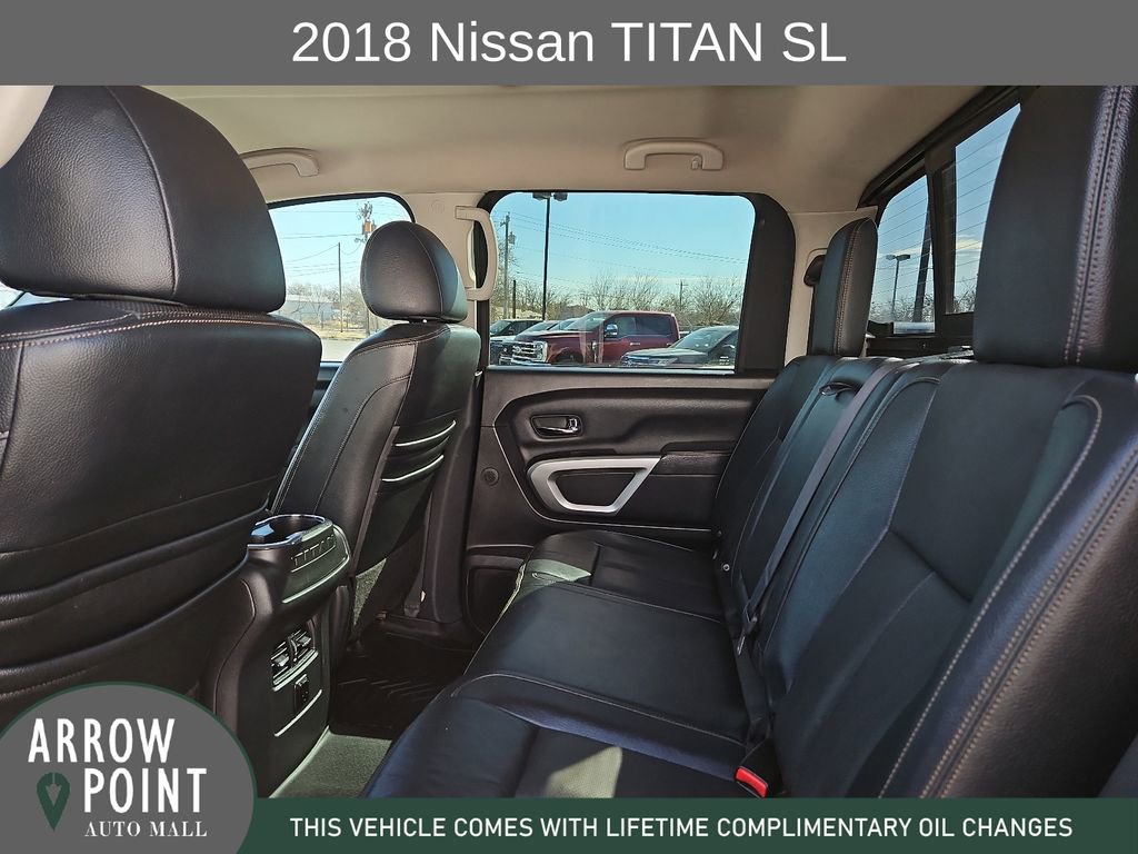 Used 2018 Nissan Titan SL image 17