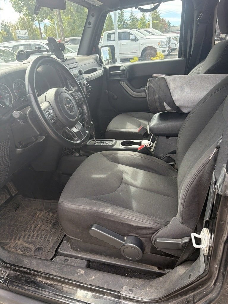 Certified 2016 Jeep Wrangler Sport AWD/4WD image 6