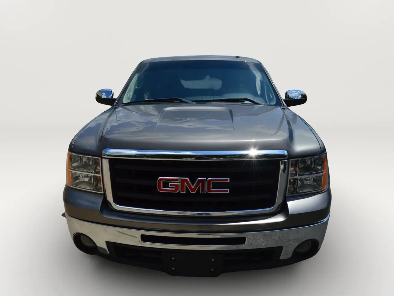 Used 2011 GMC Sierra 1500 SLE w/ Power Tech Package AWD/4WD image 2