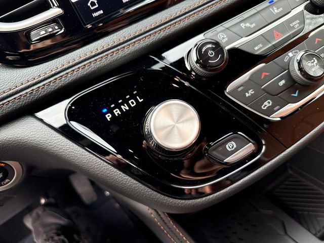 New 2026 Chrysler Pacifica Pinnacle image 26