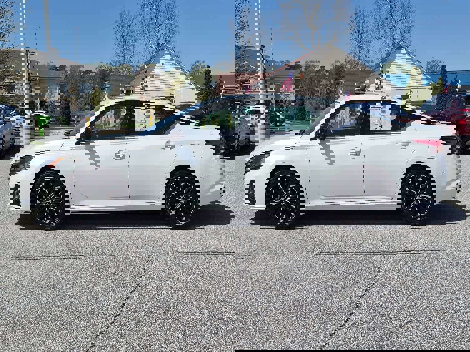 Used 2023 Nissan Altima 2.5 SR w/ SR Premium Package image 5