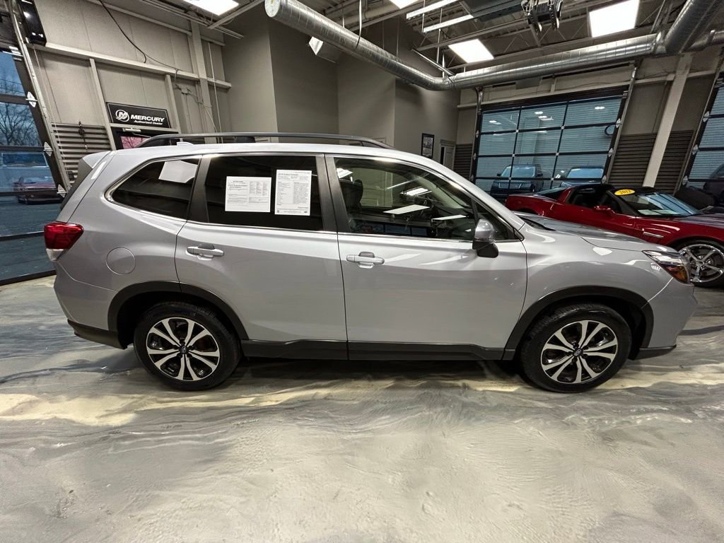 Used 2019 Subaru Forester Limited AWD/4WD image 28