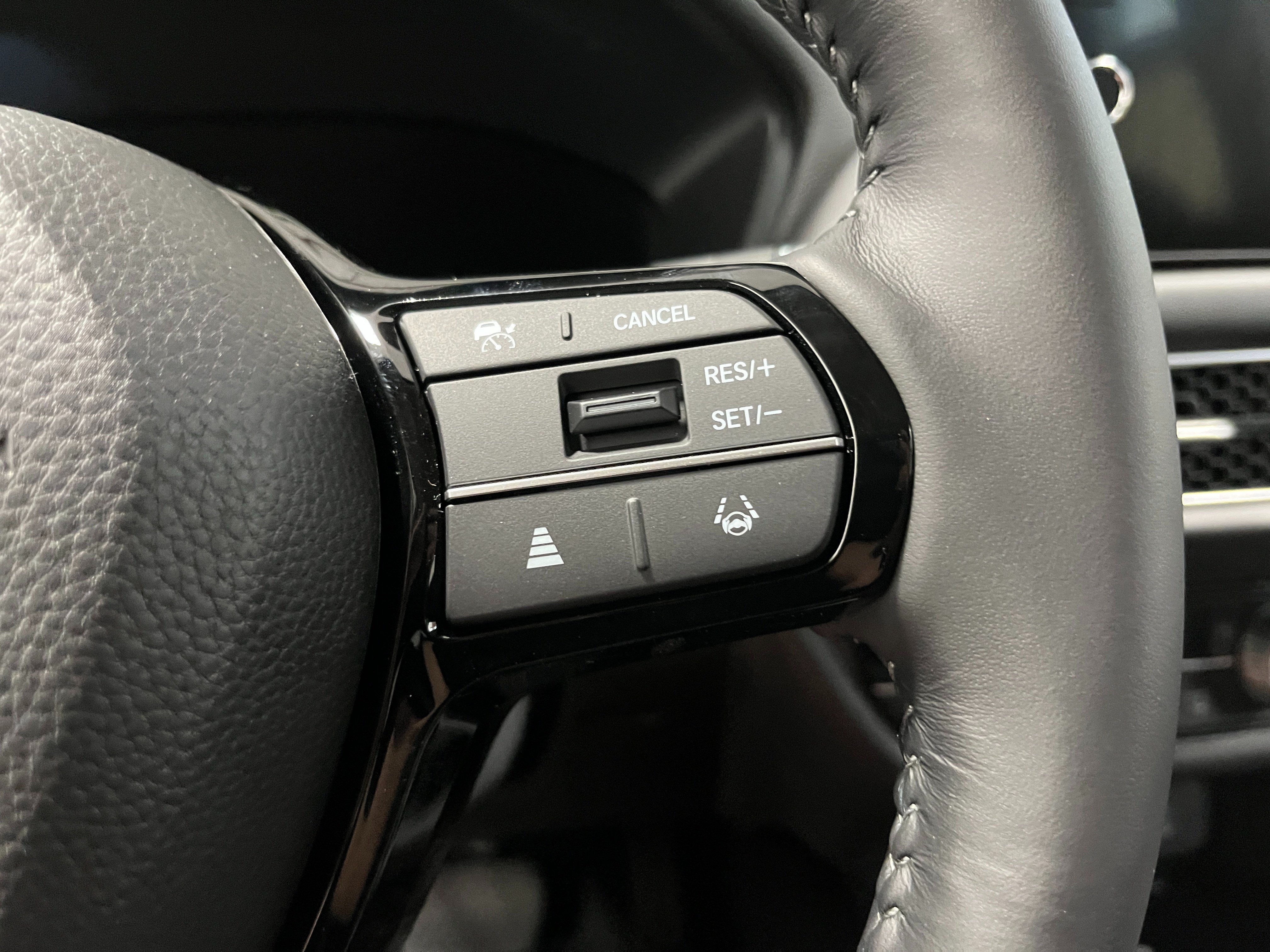 New 2027 Honda HR-V EX-L image 11