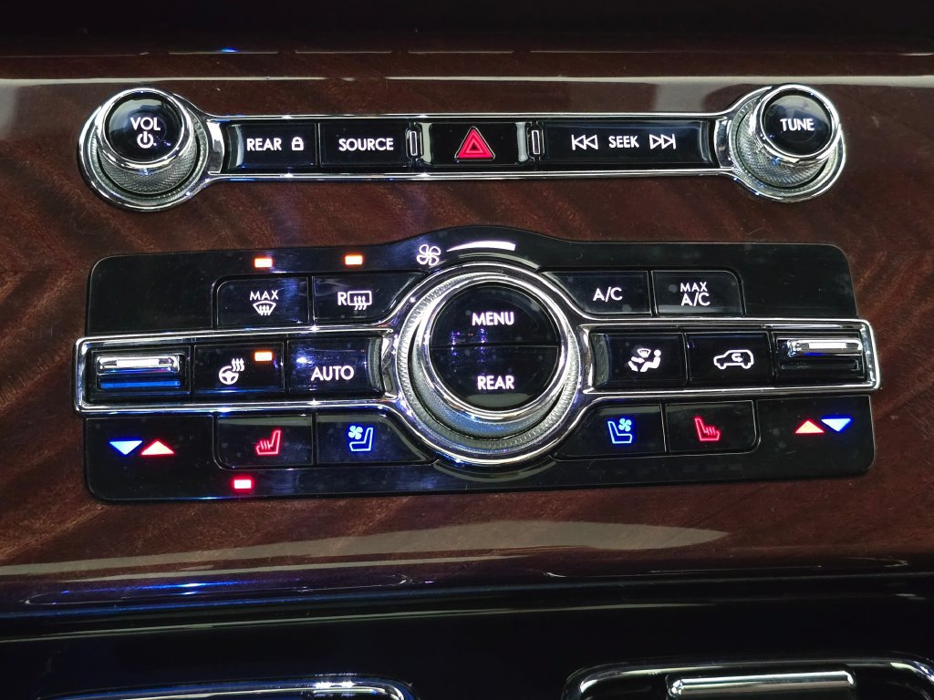 Certified 2021 Lincoln Aviator Black Label w/ Dynamic Handling Package AWD/4WD image 31