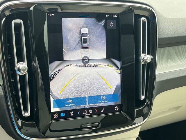 New 2025 Volvo XC40 B5 Plus w/ Protection Package Premier AWD/4WD image 26
