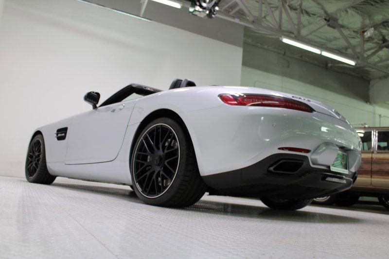 Used 2019 Mercedes-Benz AMG GT Roadster image 18