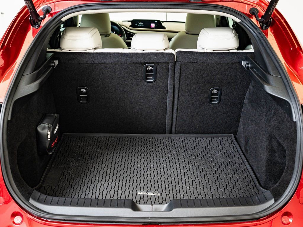 Used 2025 MAZDA CX-30 AWD 2.5 S w/ Premium Package image 17