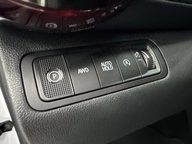 New 2027 Chevrolet Equinox RS AWD/4WD image 11