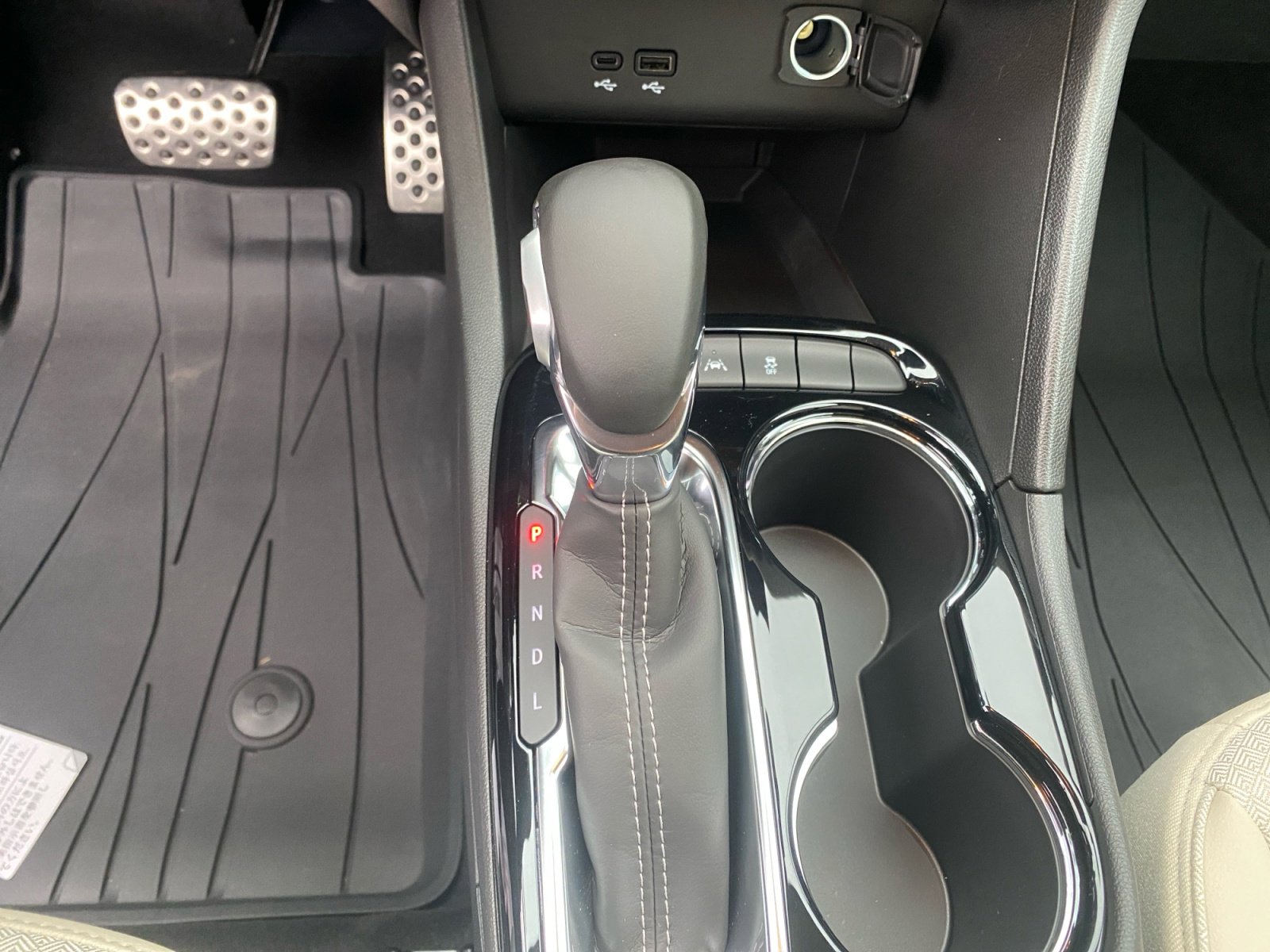 New 2026 Buick Encore GX Preferred FWD image 22
