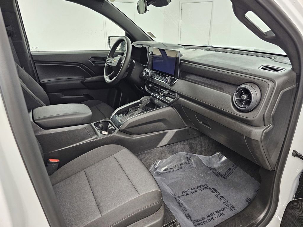 Used 2025 Chevrolet Colorado W/T w/ WT Custom Package RWD image 24