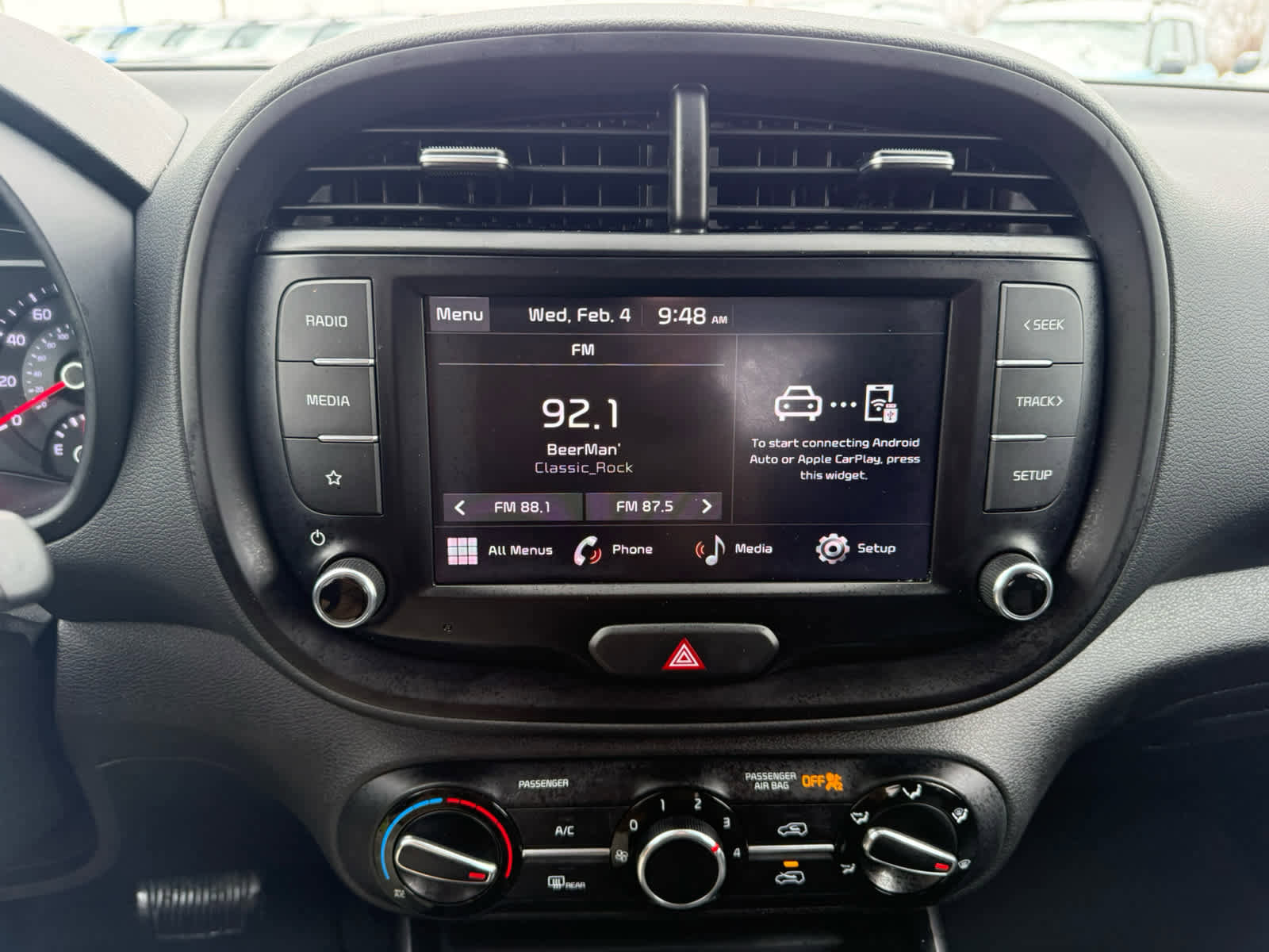 Used 2022 Kia Soul LX image 14