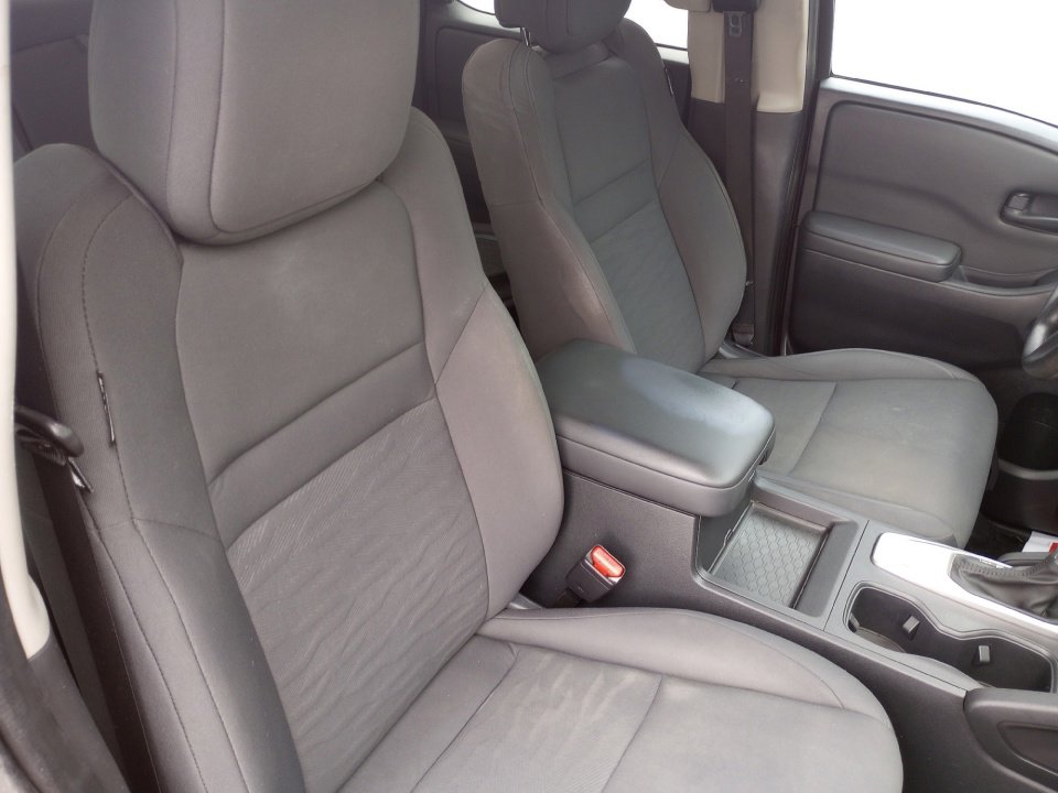 Used 2022 Nissan Frontier S w/ Technology Package image 32