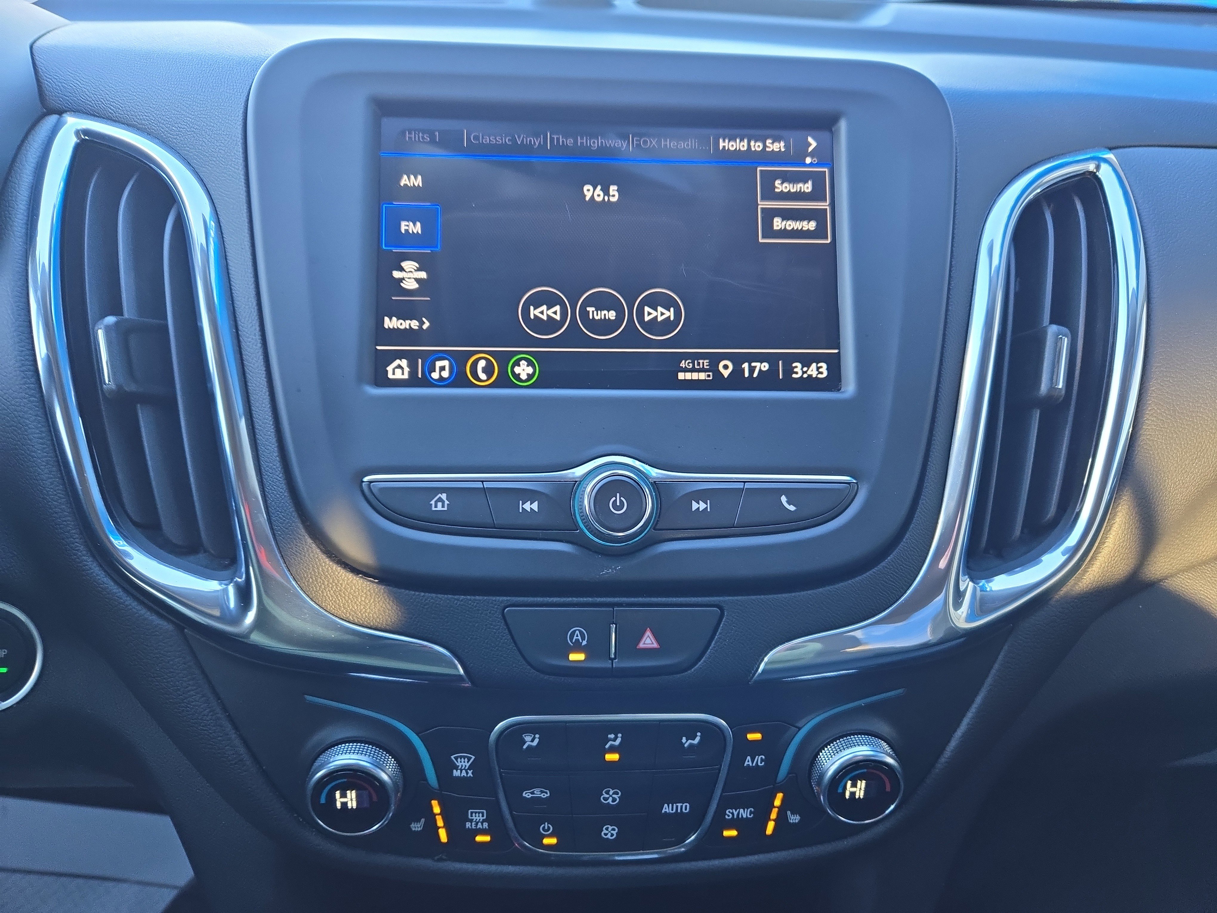 Certified 2023 Chevrolet Equinox LT image 7