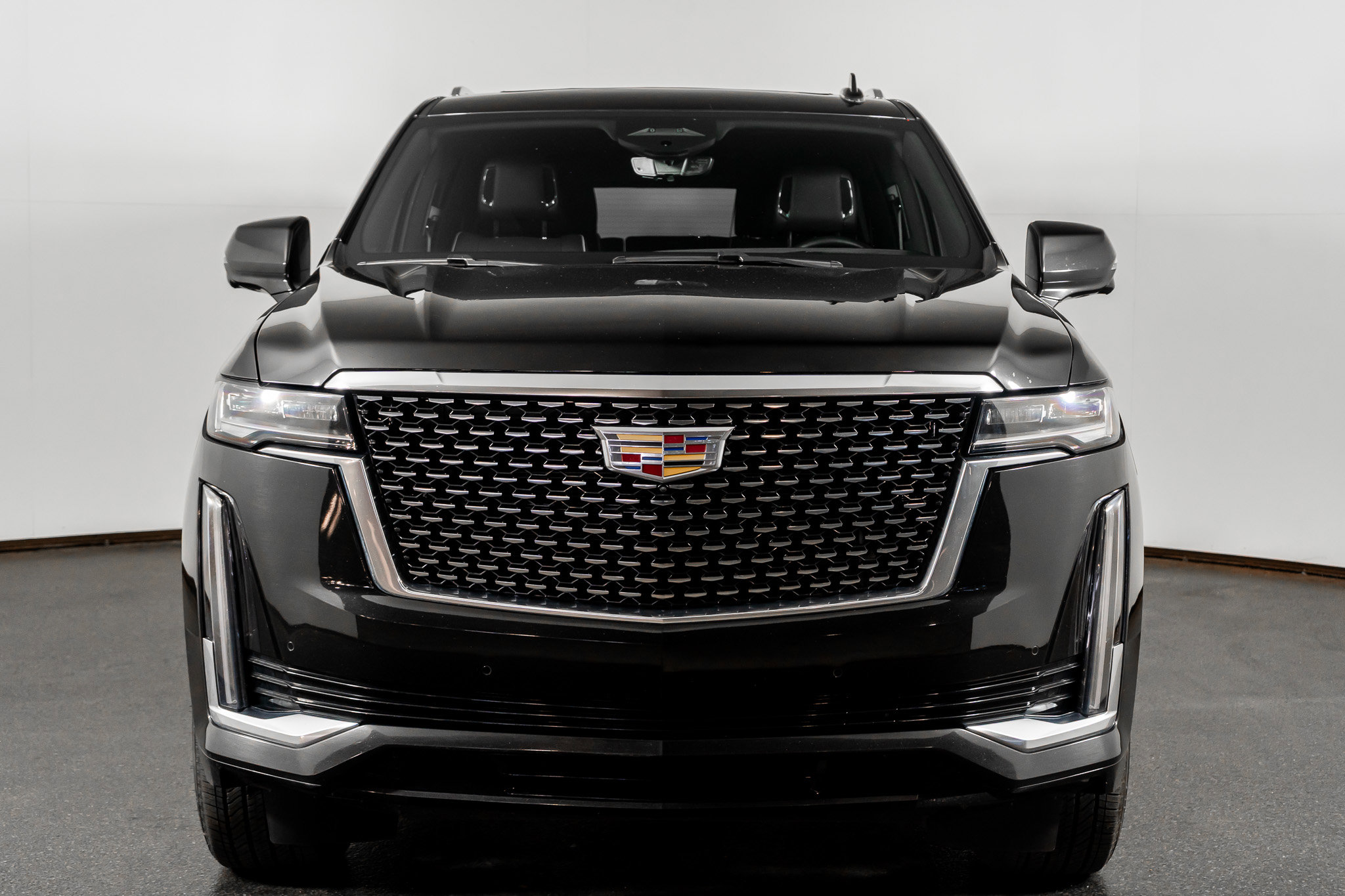 Used 2024 Cadillac Escalade ESV Premium Luxury image 22