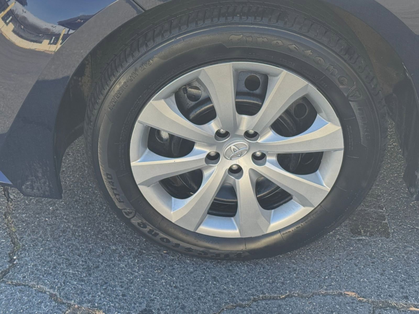 Used 2025 Toyota Corolla LE image 23