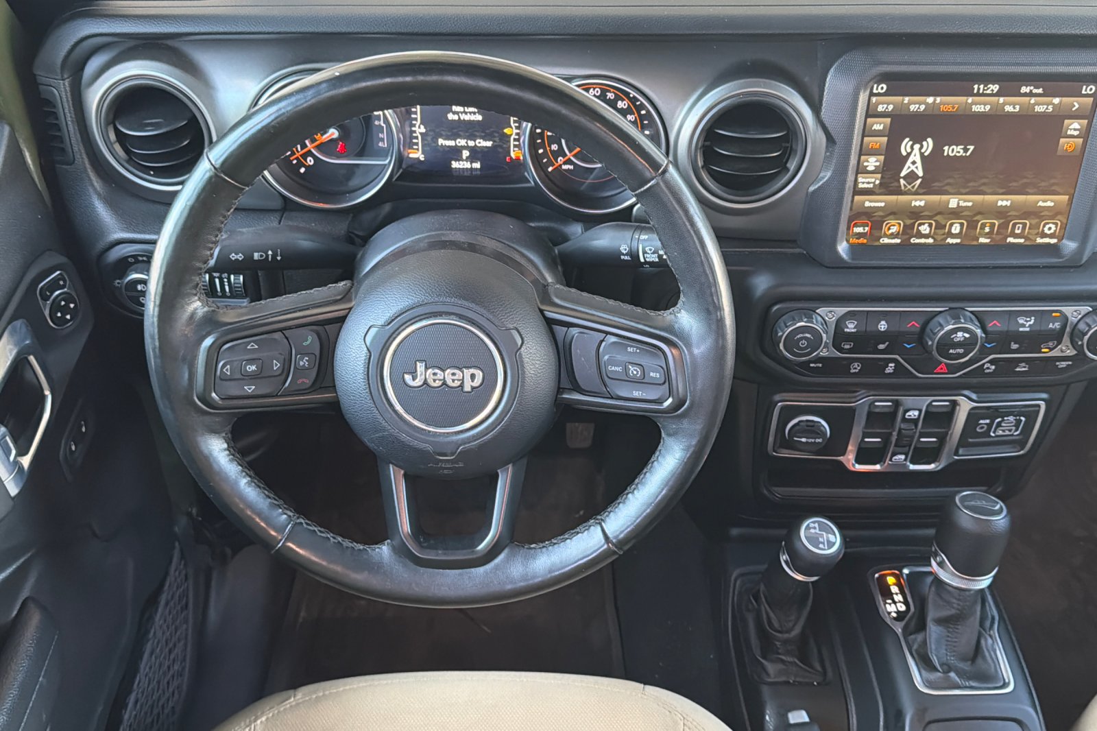 Used 2022 Jeep Gladiator Sport AWD/4WD image 18