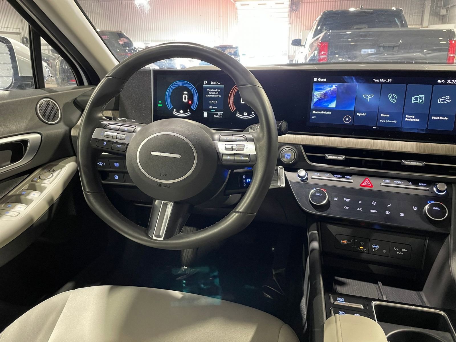 Used 2025 Hyundai Sonata SEL FWD image 34