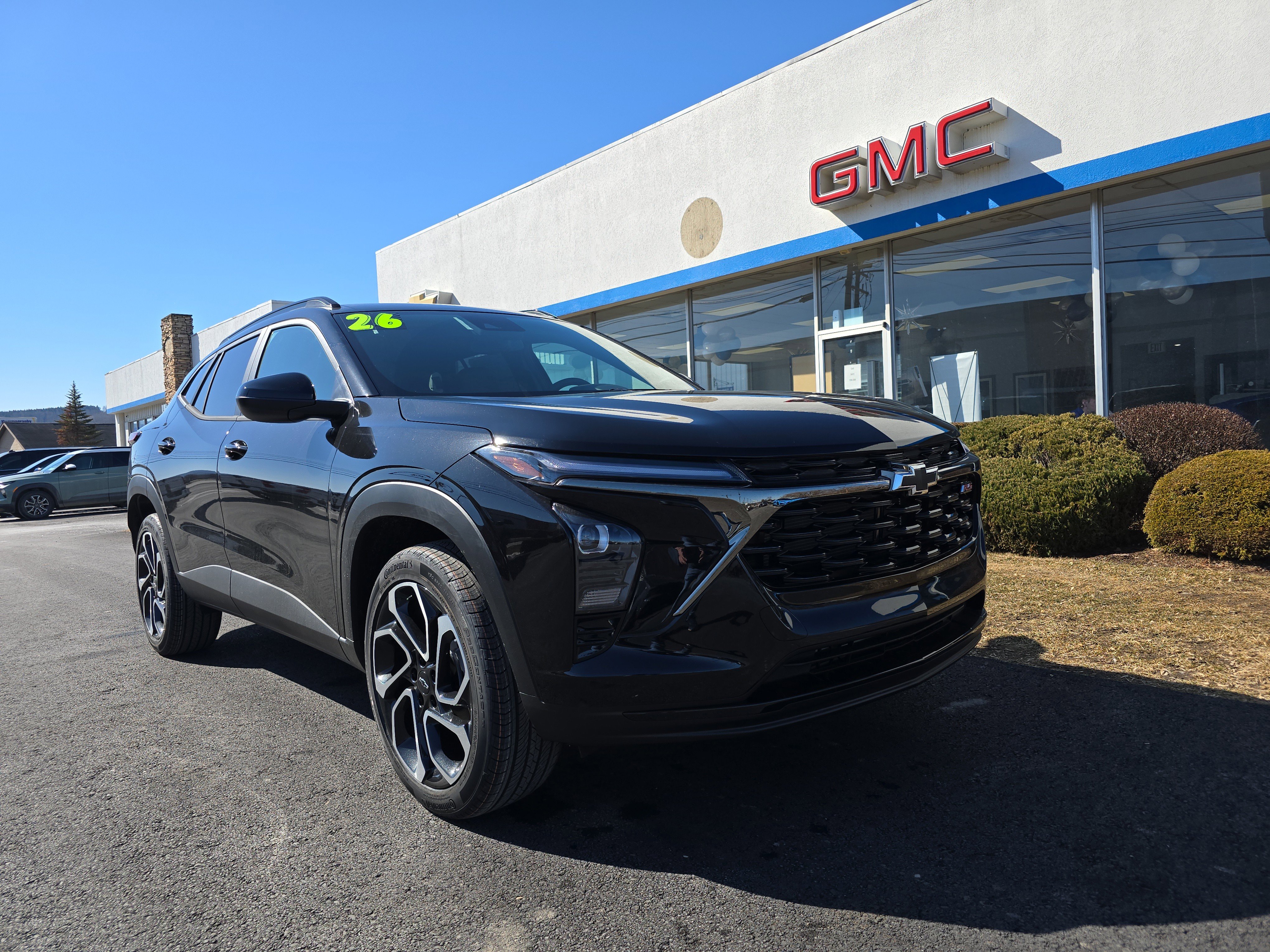 New 2026 Chevrolet Trax RS image 1