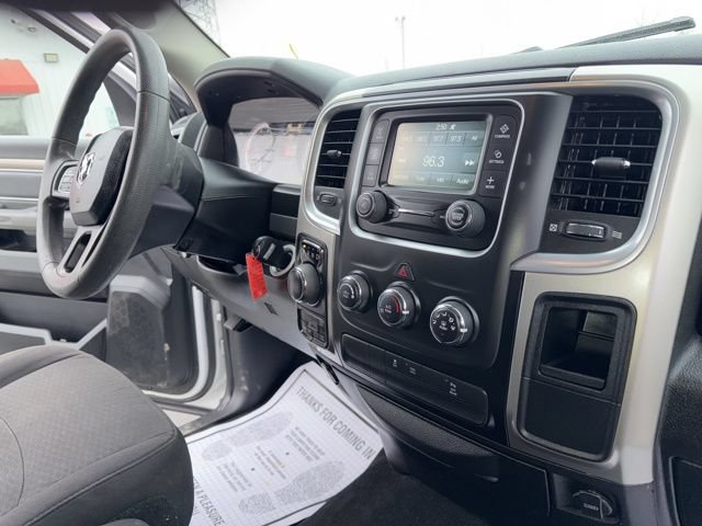 Used 2019 RAM 1500 Classic Warlock AWD/4WD image 21