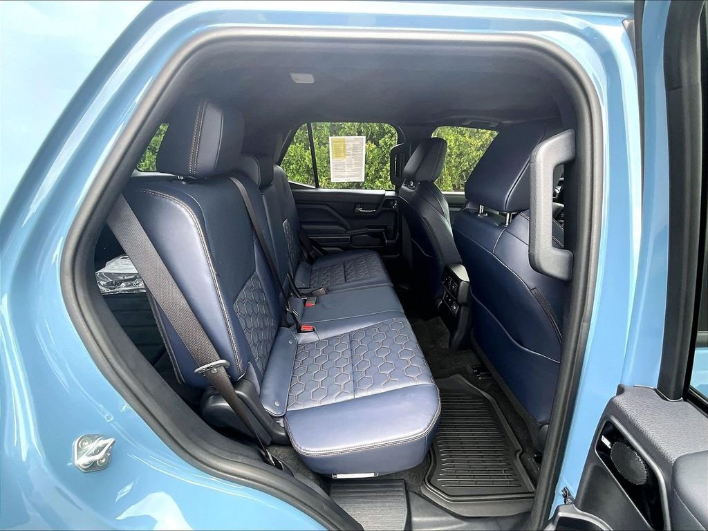 Used 2026 Toyota 4Runner Platinum AWD/4WD image 16