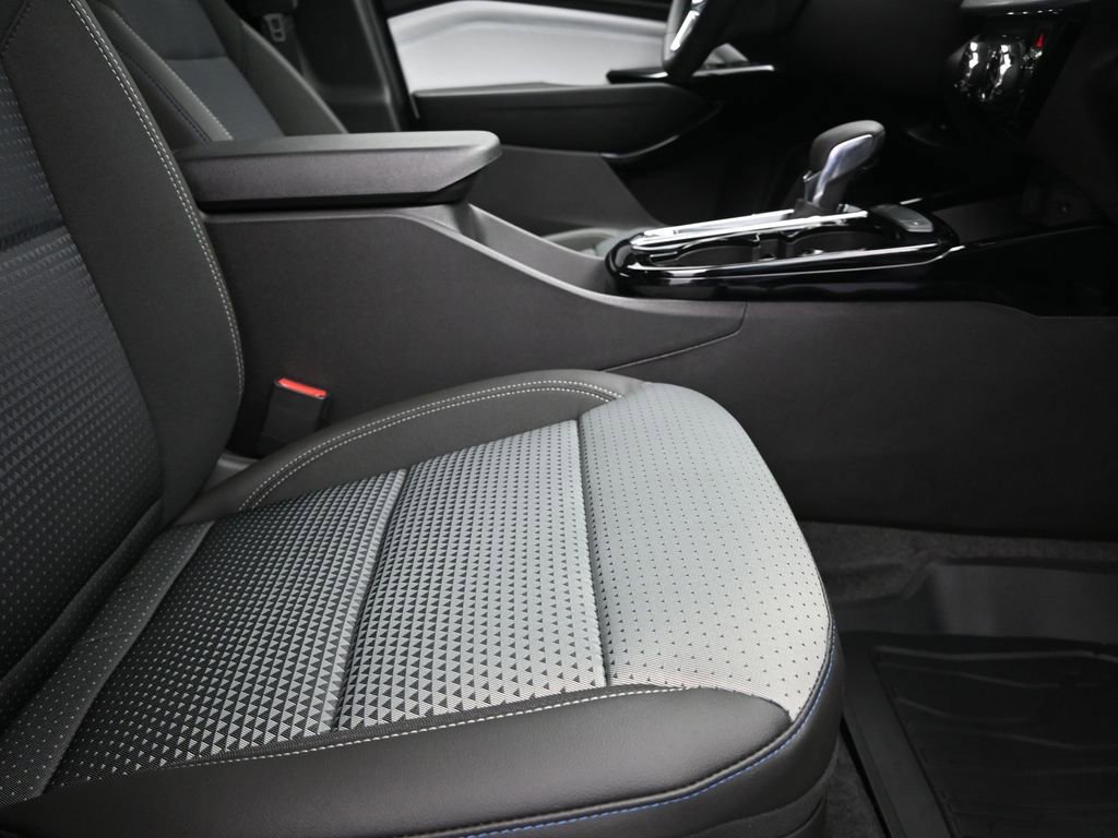 Used 2023 Toyota Camry SE image 24