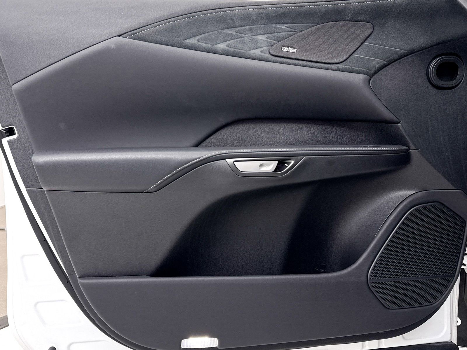 Used 2024 Lexus RX 500h F Sport image 30