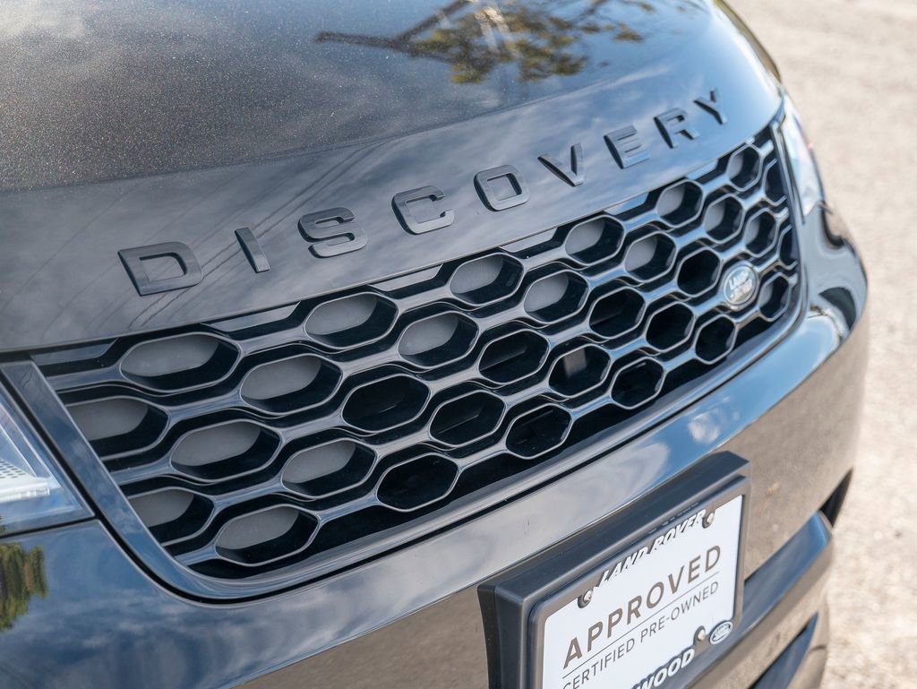 Certified 2024 Land Rover Discovery Dynamic SE image 16