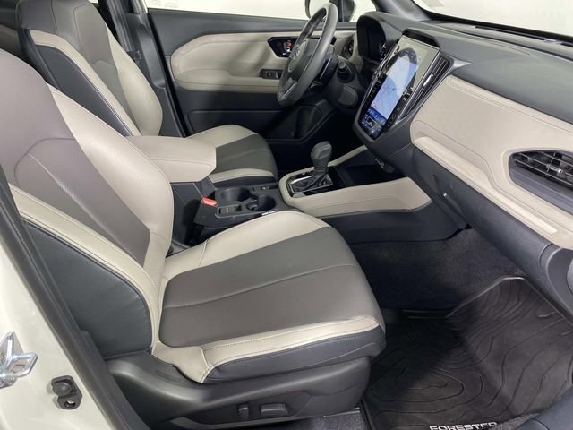 Used 2025 Subaru Forester Limited image 12