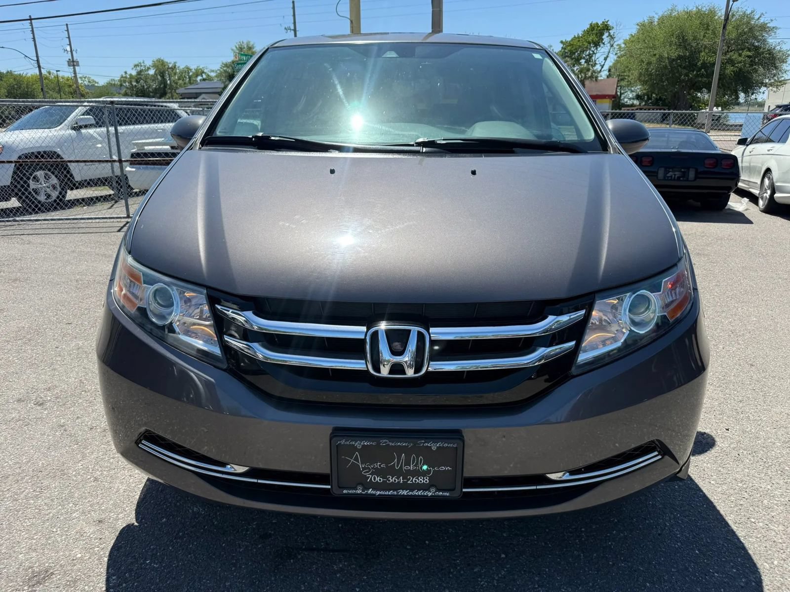 Used 2015 Honda Odyssey EX-L image 2