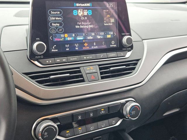 Used 2025 Nissan Altima 2.5 SR image 17