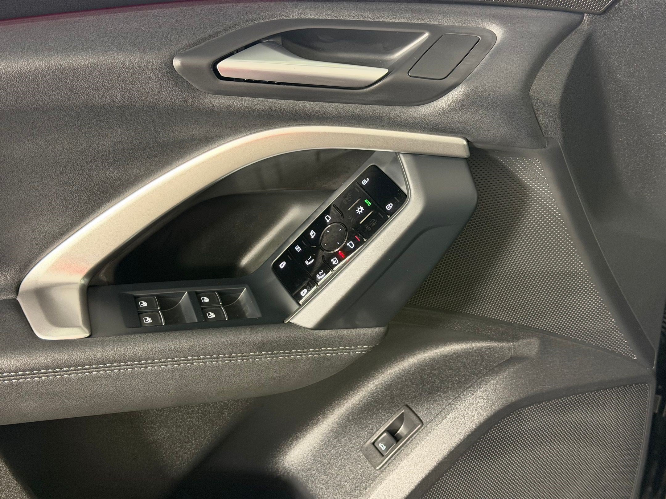 New 2026 Audi Q5 Premium AWD/4WD image 14