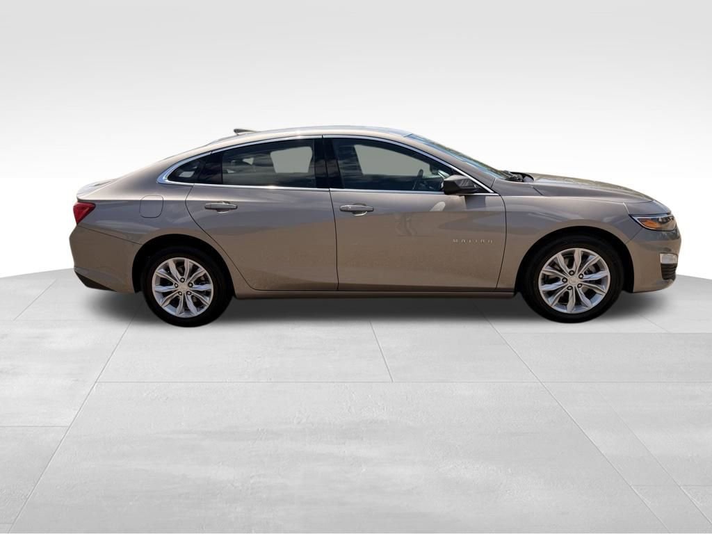 Used 2023 Chevrolet Malibu LT image 7