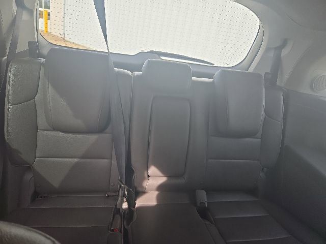 Used 2016 Honda Odyssey Touring Elite image 12