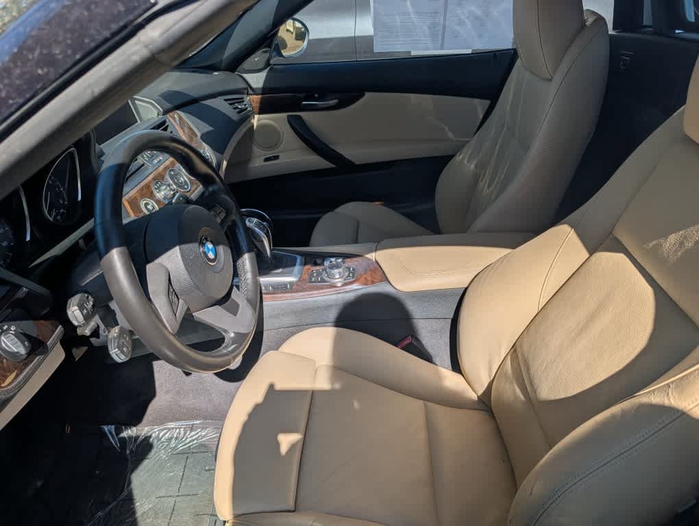 Used 2013 BMW Z4 sDrive35i RWD image 25
