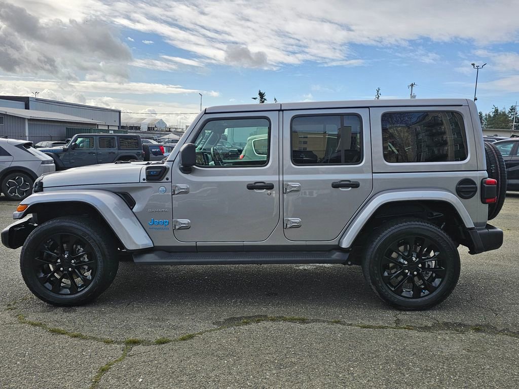 Used 2021 Jeep Wrangler Unlimited Sahara w/ Cold Weather Group image 5