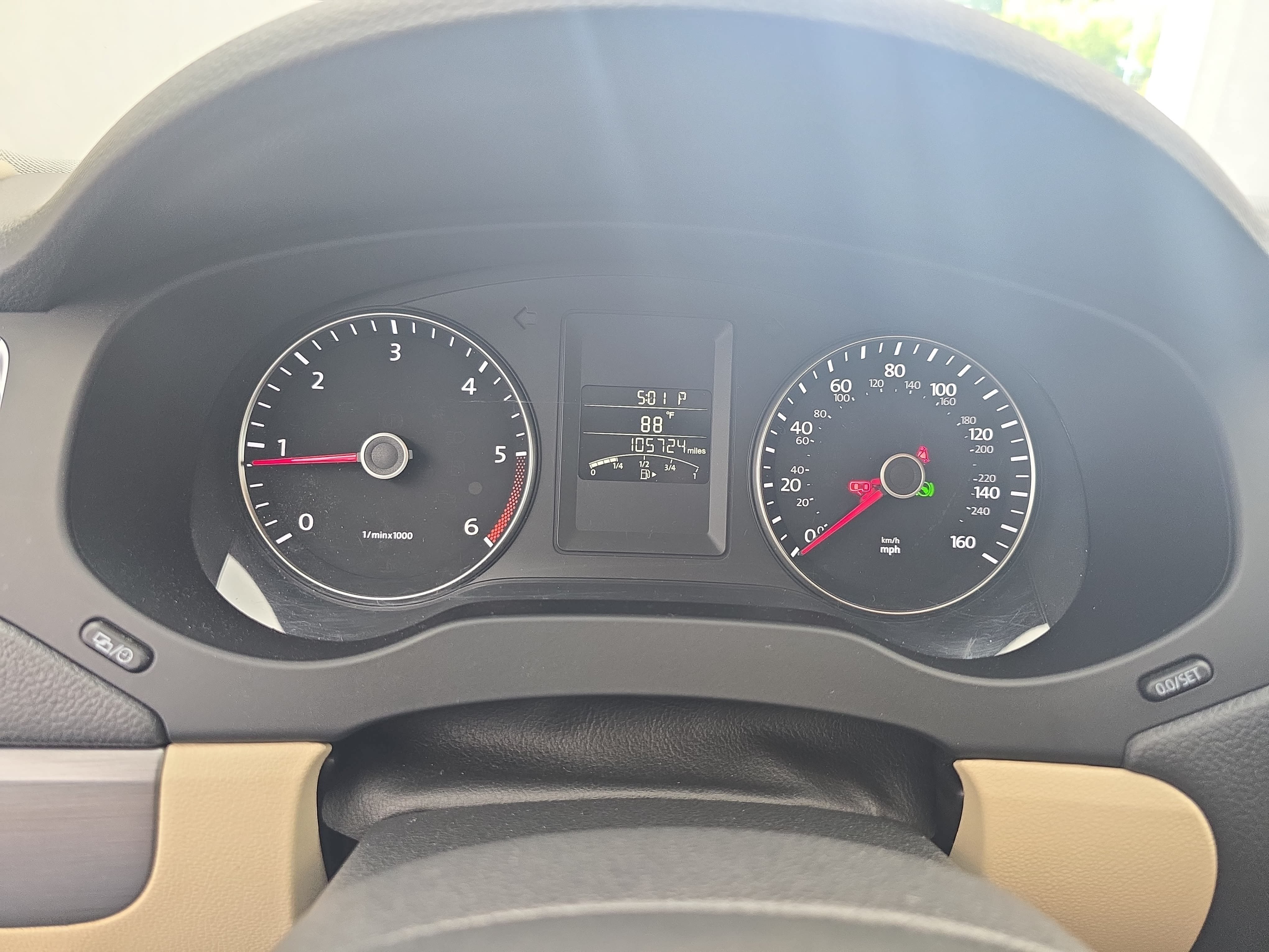 Used 2014 Volkswagen Jetta TDI FWD image 17