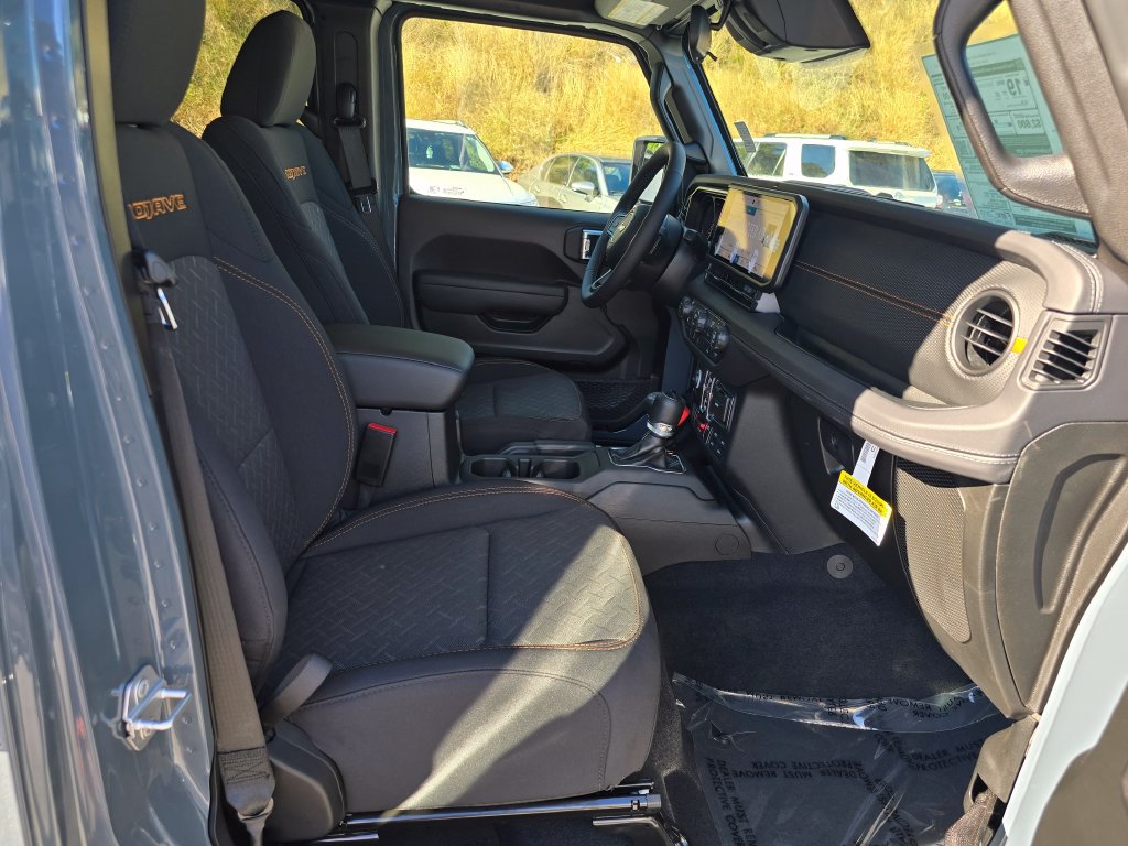 New 2026 Jeep Gladiator Mojave AWD/4WD image 25