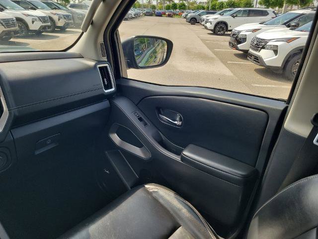 Certified 2025 Nissan Frontier SL AWD/4WD image 19