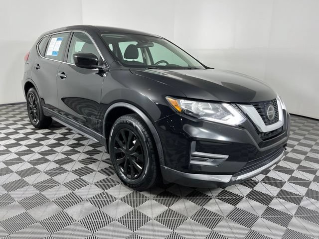 Used 2020 Nissan Rogue S FWD image 3