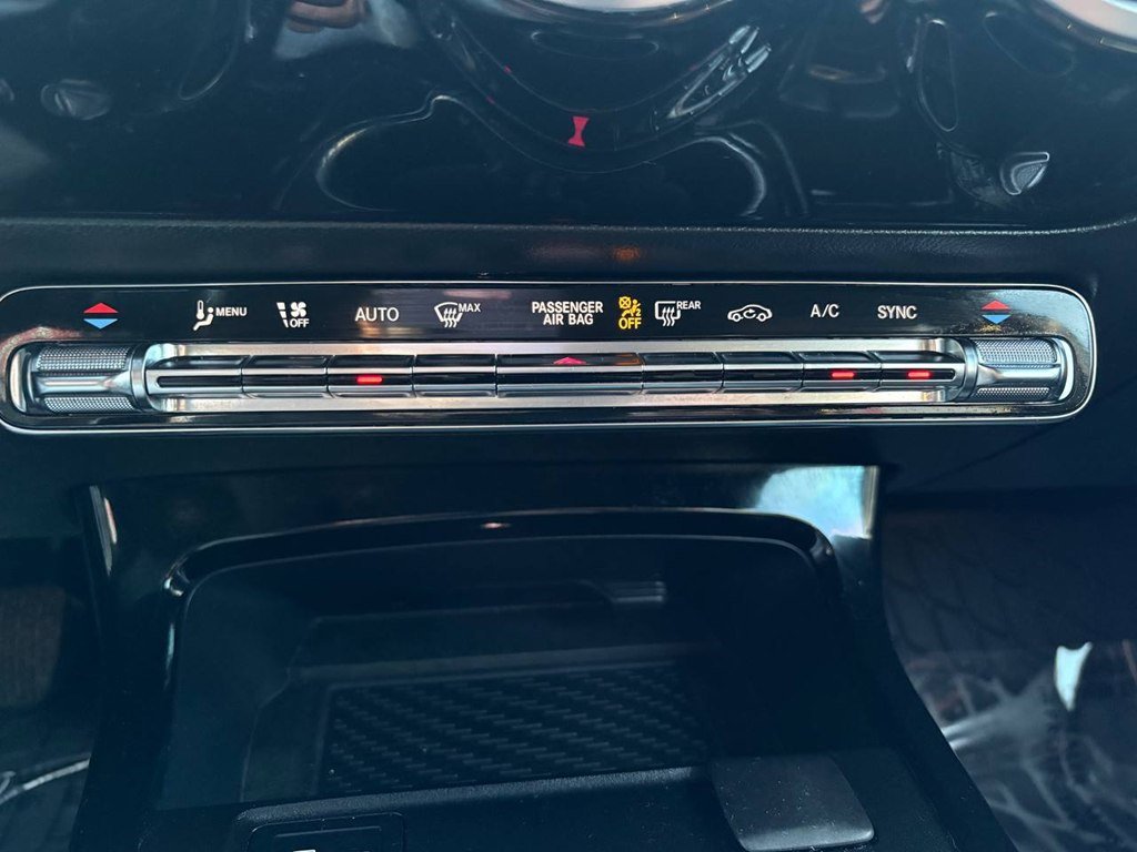 Used 2019 Mercedes-Benz A 220 4MATIC image 31