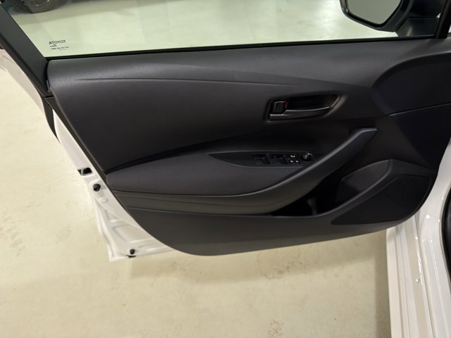 Used 2026 Toyota Corolla LE FWD image 17