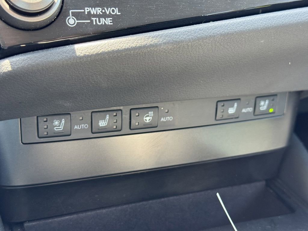 Used 2023 Lexus ES 250 w/ Premium Package AWD/4WD image 24