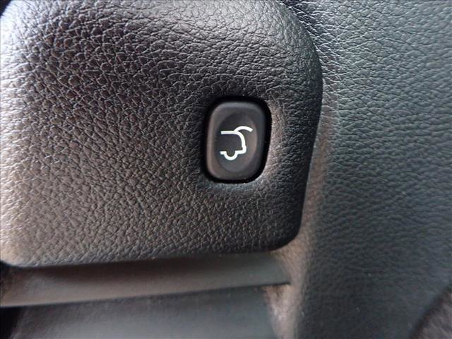 Used 2018 Jeep Grand Cherokee Limited image 9