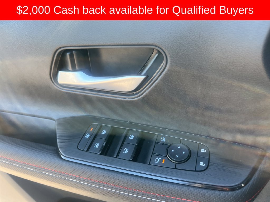 New 2027 Nissan Kicks SR w/ SR Premium Package FWD image 15