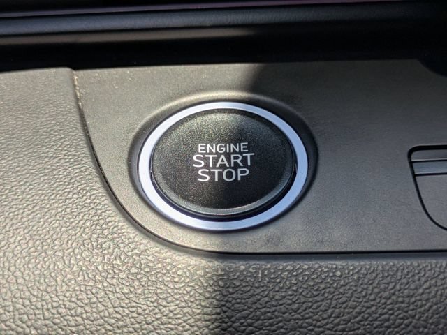 Used 2025 Hyundai Elantra N FWD image 27